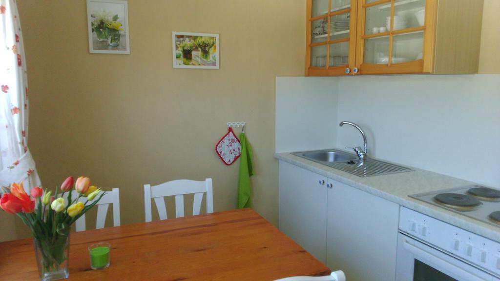 Ferienwohnung Fruehlingsau Фройденщат Екстериор снимка